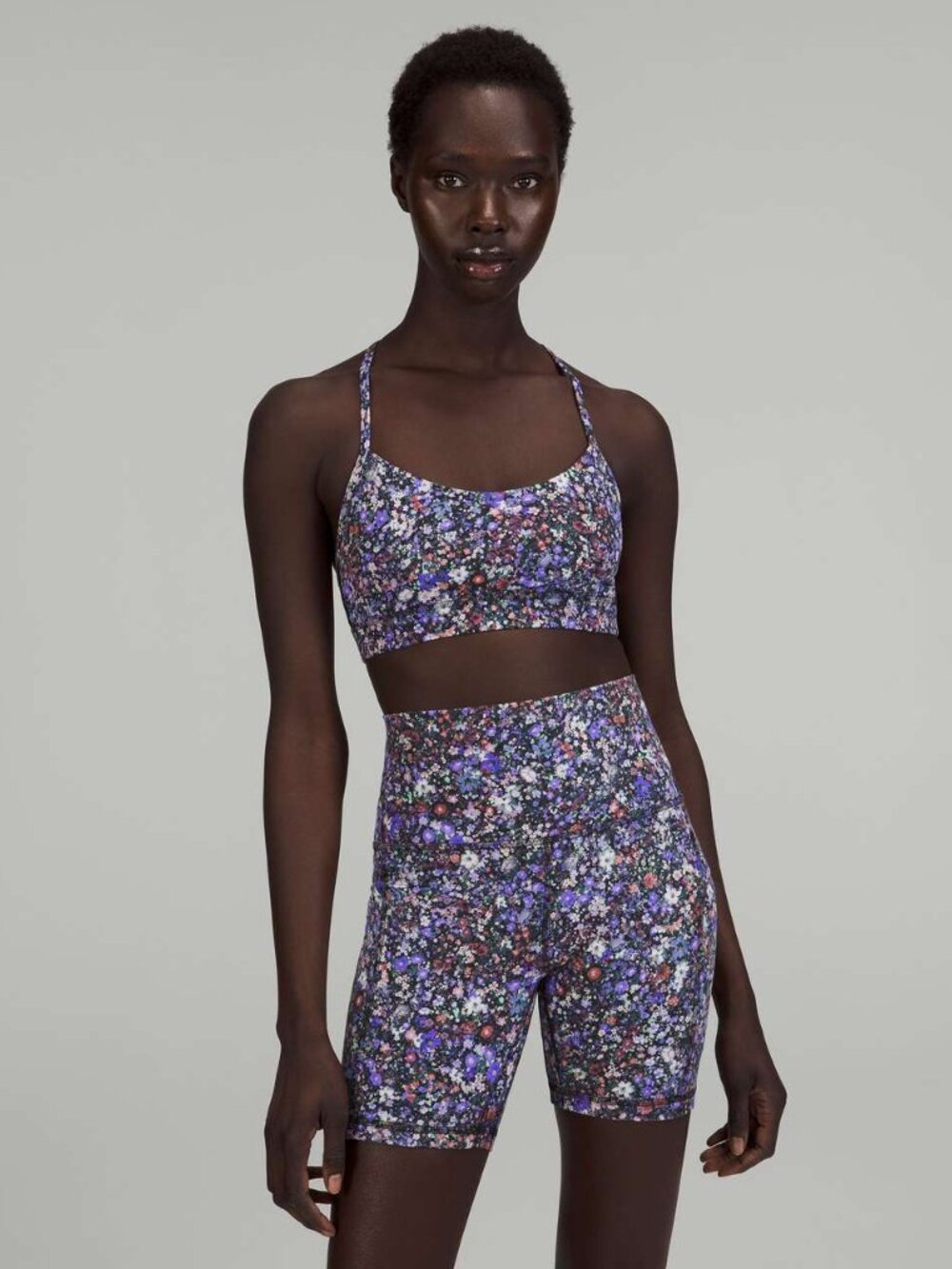 Lululemon Flow Y Bra Nulu Light Support Ditsy Floral Dark Navy Cross-Back Yoga B